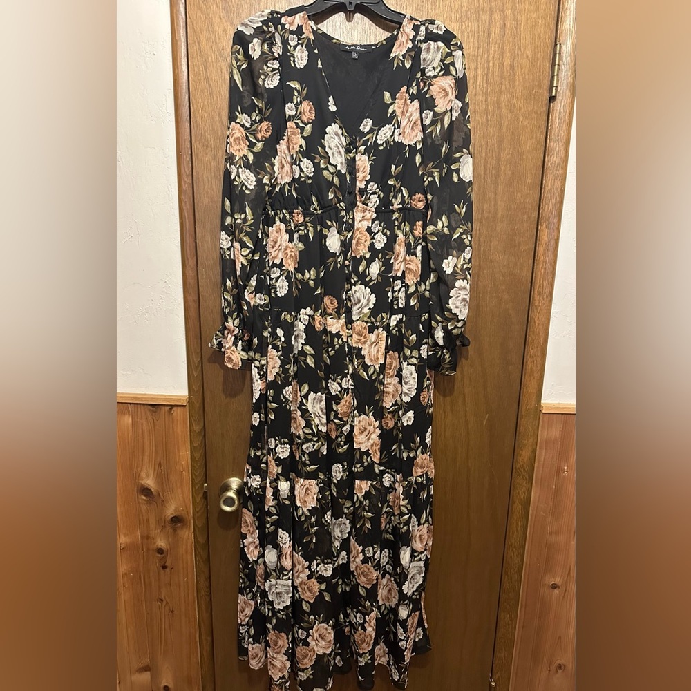 Button Front Black Floral Dress Women’s Size Large